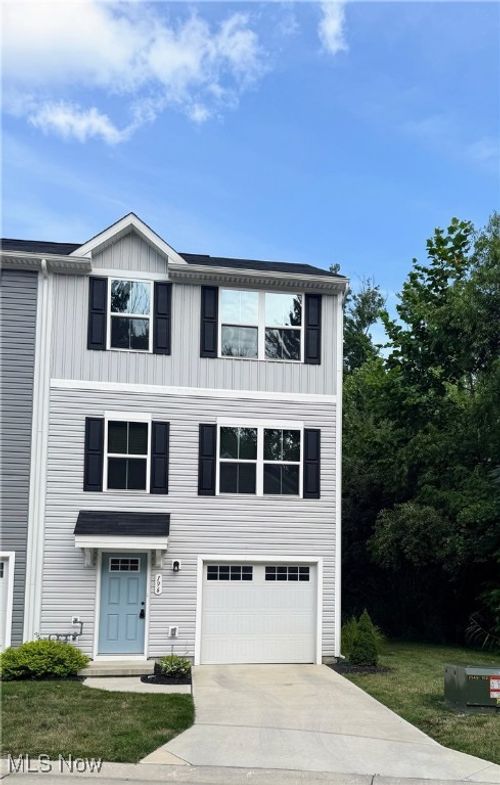 196 Raintree Ln, Painesville, OH, 44077-4168 | Card Image