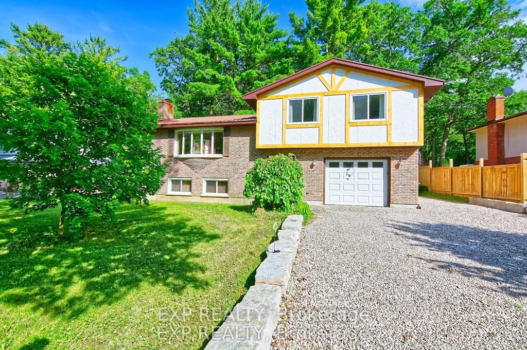 Residential in Lambton Shores 2