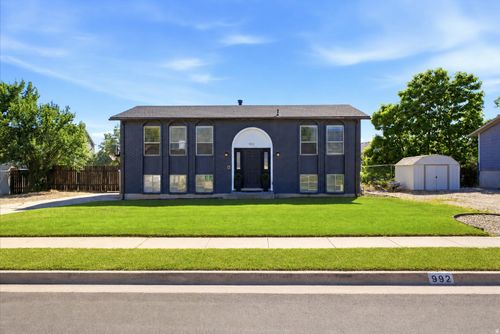 992 S 200 E, Layton, UT, 84041-4122 | Card Image