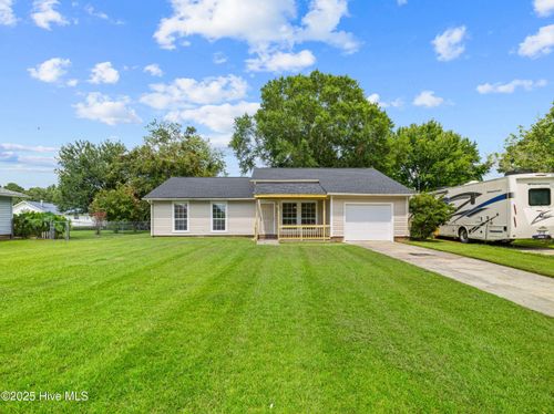 613 Kimberly Ln, Jacksonville, NC, 28546-5924 | Card Image