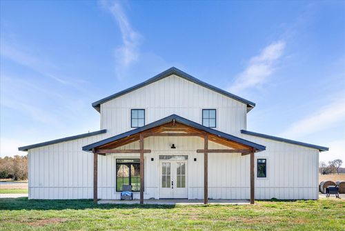 6752 N Farm Road 141, Springfield, MO, 65803-7667 | Card Image