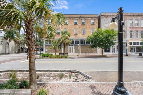 3011-310 W Broughton St, savannah, GA, 31401-3216 | Card Image