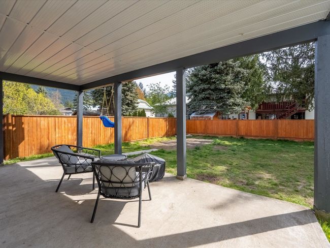 7390 Larch Street, House other with 3 bedrooms, 3 bathrooms and 5 parking in Pemberton BC | Image 28