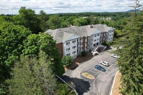 apt-31-490 River Rd, Manchester, NH, 03104-1941 | Card Image