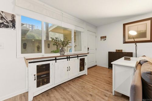 unit-2-3116 Groton Way, San Diego, CA, 92110-5423 | Card Image