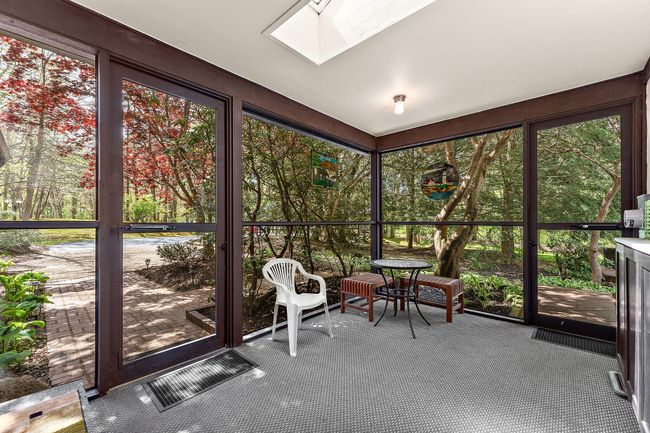 Screened porch | Image 43