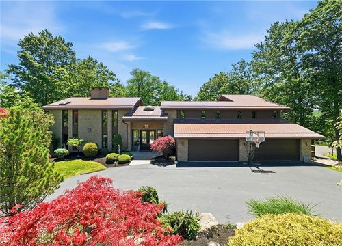 3150 Deerfield Ct, Murrysville, PA, 15668-1520 | Card Image