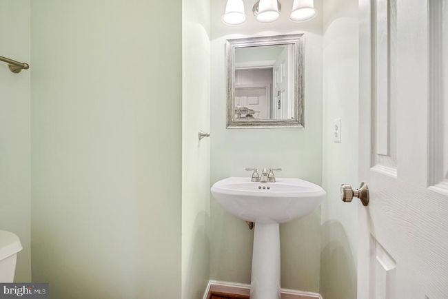 13117 Crestbrook Dr, House other with 4 bedrooms, 4 bathrooms and null parking in MANASSAS VA | Image 22
