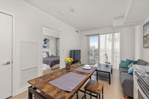 1107-10 Deerlick Crt, North York, ON, M3A0A7 | Card Image