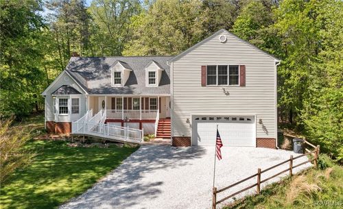 3918 Whitehall Rd, Sandy Hook, VA, 23153-2208 | Card Image