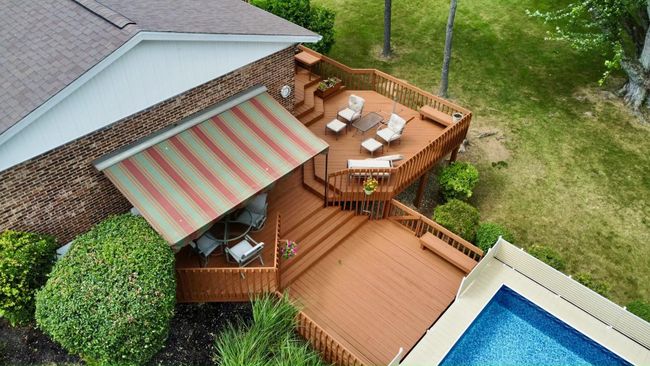 Deck and Pool | Image 8