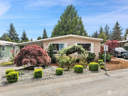 45-16300 State Highway 305 Ne, Poulsbo, WA, 98370-7837 | Card Image