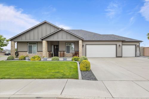 3609 El Paso Dr, Pasco, WA, 99301-5823 | Card Image