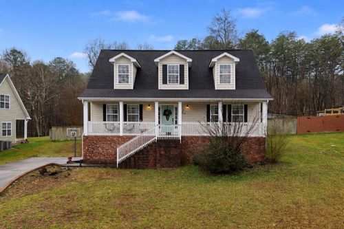 396 Olivia Ln, Soddy Daisy, TN, 37379-4180 | Card Image