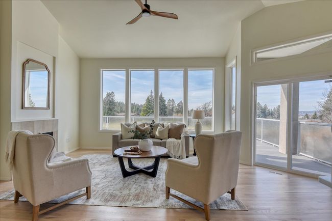 1814 S Viewcrest Ln, House other with 3 bedrooms, 3 bathrooms and null parking in Spokane Valley WA | Image 4