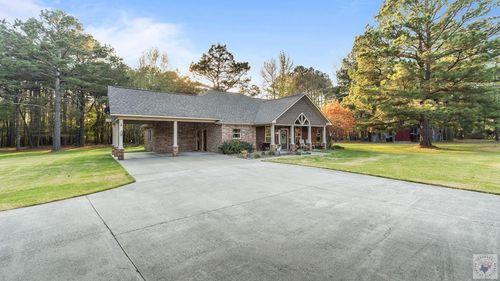 8270 Old Harrison, Texarkana, AR, 71854 | Card Image