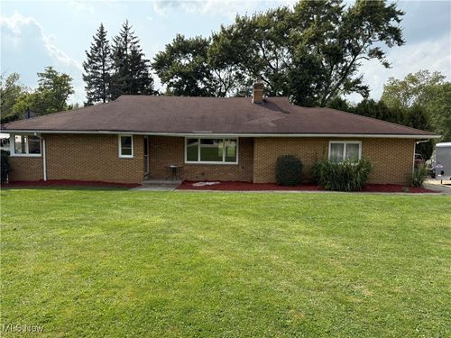 9060 State Rd, North Royalton, OH, 44133-1908 | Card Image