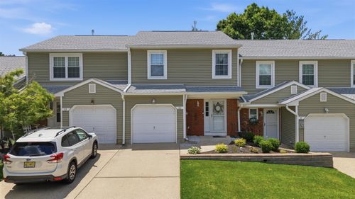 20 Oak Ln, Eatontown, NJ, 07724-3475 | Card Image
