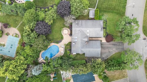 12 Hastings Dr, Stony Brook, NY, 11790-2331 | Card Image