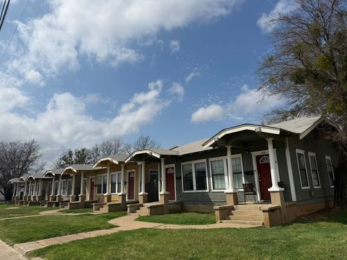 401 Main St, Brownwood, TX, 76801-2964 | Card Image