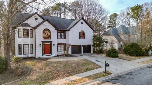 559 Fairway Dr, Woodstock, GA, 30189-8143 | Card Image