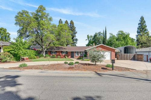 7927 Hanson Ave, Citrus Heights, CA, 95610-2429 | Card Image