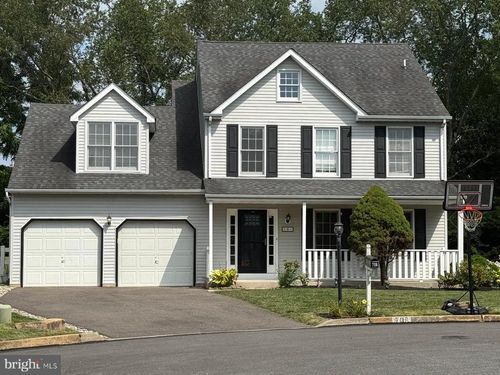 706 Colin Ct, ROYERSFORD, PA, 19468-3332 | Card Image
