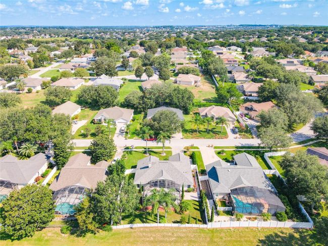 13333 Via Roma Cir, House other with 3 bedrooms, 2 bathrooms and null parking in CLERMONT FL | Image 72