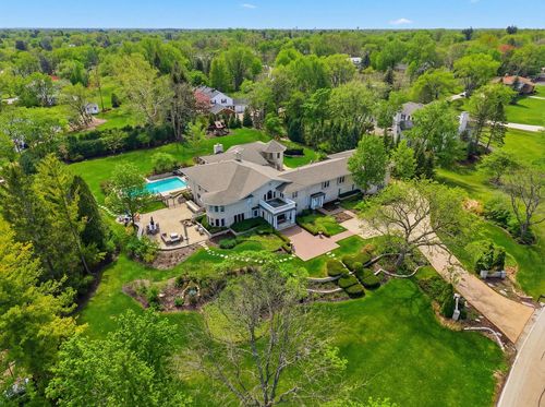 1877 Banbury Rd, Inverness, IL, 60067-4208 | Card Image