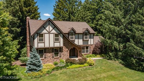 22W166 Mccarron Rd, Glen Ellyn, IL, 60137-7054 | Card Image