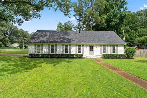 2570 Rosehaven St, Germantown, TN, 38138-5737 | Card Image