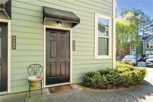 4113 Canyon Point Cir, Roswell, GA, 30076-5112 | Card Image