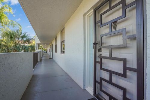 g305-4133 S Carambola Circle S, Coconut Creek, FL, 33066 | Card Image