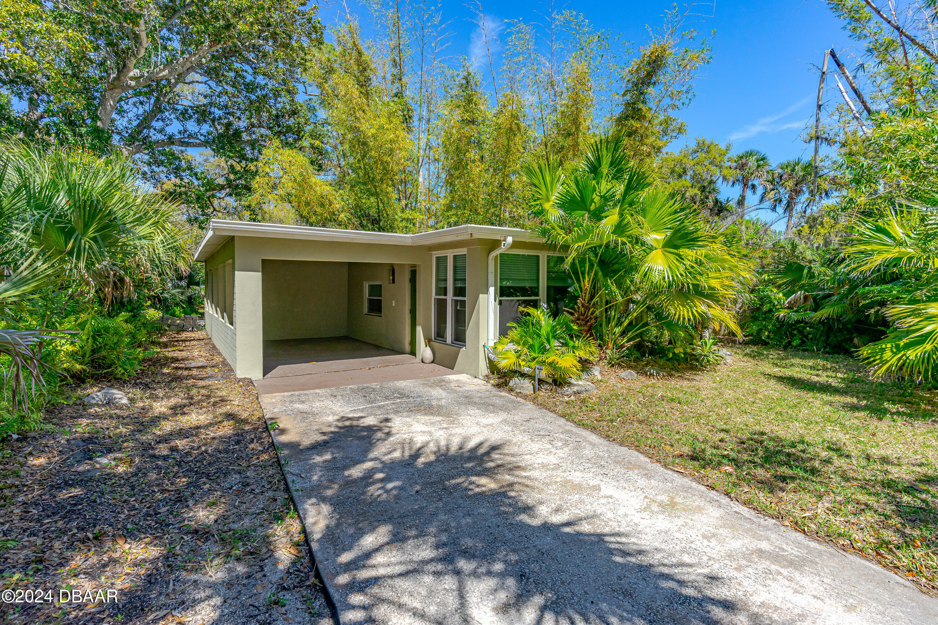 Rogers Pl, Port Orange, FL 32127
