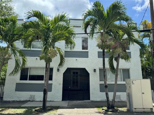 apt-2-103 Nw 6th Ave, Miami, FL, 33128-1556 | Card Image