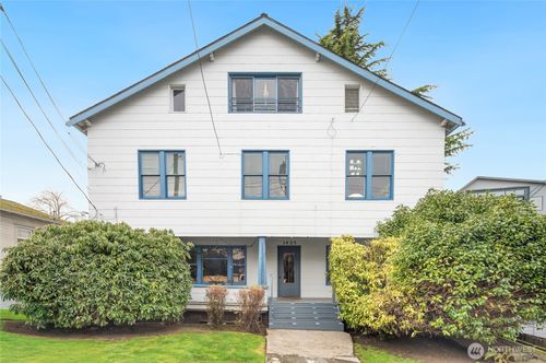 1425 Palm Ave Sw, Seattle, WA, 98116-1756 | Card Image