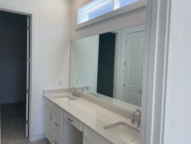 Spa-like primary bath | Image 13