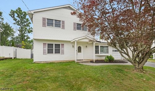 20 Normandy Rd, Flanders, NJ, 07836-9415 | Card Image