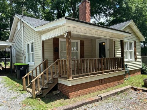 102 W Fairmount Ave, Cedartown, GA, 30125-2612 | Card Image