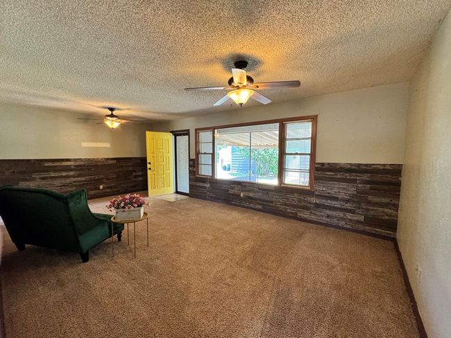 2203 40 Th St, House other with 3 bedrooms, 1 bathrooms and 2 parking in Snyder TX | Image 19