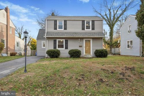 208 Rosewood Ave, ALDAN, PA, 19018-3127 | Card Image