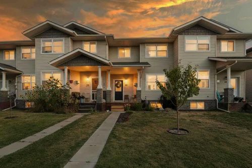 66 Terrace Heights Drive, Lacombe, AB, T4L0A8 | Card Image
