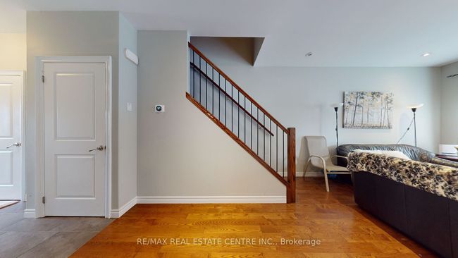 1020 Oakcrossing Gate, Condo with 5 bedrooms, 4 bathrooms and 1 parking in London ON | Image 8
