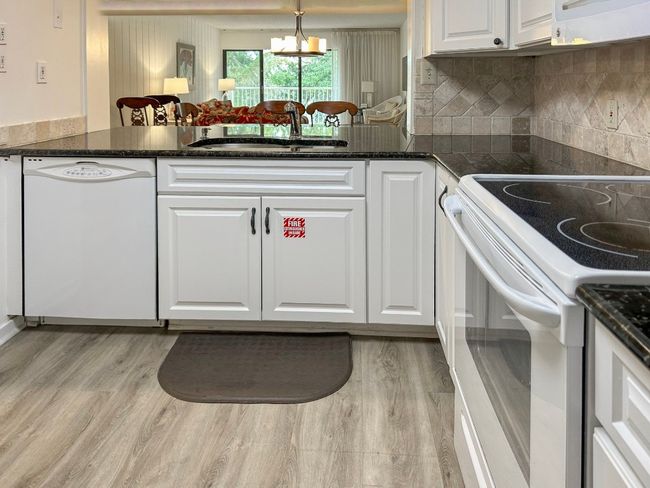 2112 - 2112 Beach Wood Rd, Condo with 2 bedrooms, 2 bathrooms and null parking in Amelia Island FL | Image 14