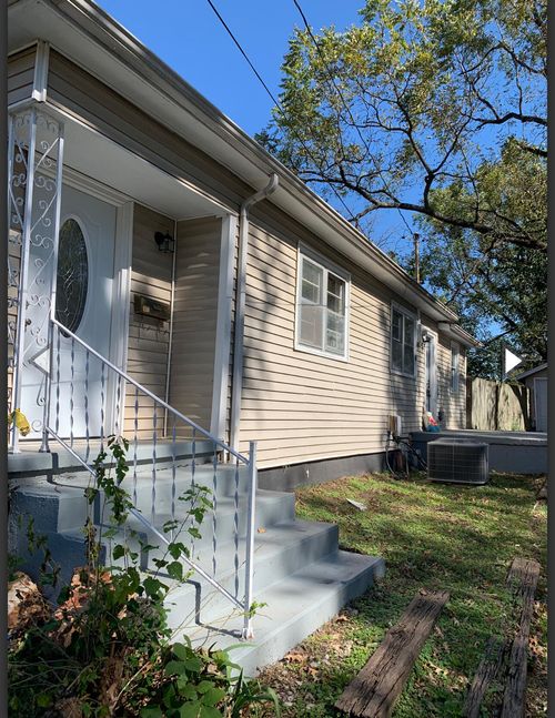 1126 N Rogers Ave, Springfield, MO, 65802-3519 | Card Image