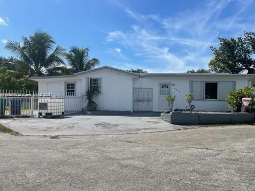 2993 Nw 191st Ter, Miami Gardens, FL, 33056-2460 | Card Image