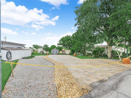 16 Saddlebag Trl S, Lake Wales, FL, 33898 | Card Image