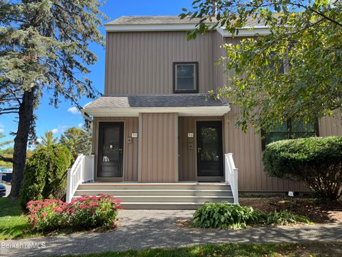 7-1-7 Rolling Hills Condominium, Lenox, MA, 01240 | Card Image