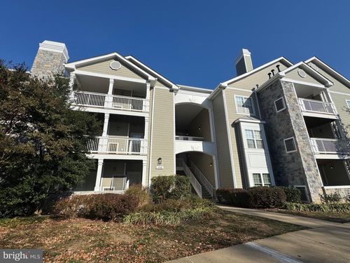 apt-32-1716 Lake Shore Crest Dr, RESTON, VA, 20190-3244 | Card Image