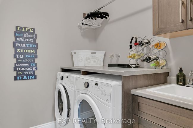 800 Baker Ave S, House attached with 3 bedrooms, 3 bathrooms and 2 parking in Listowel ON | Image 32
